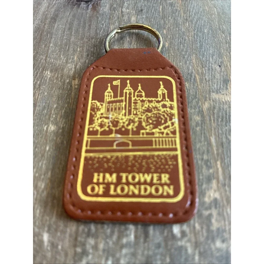 HM Tower of London  Leather Keychain   Historical Memorabilia